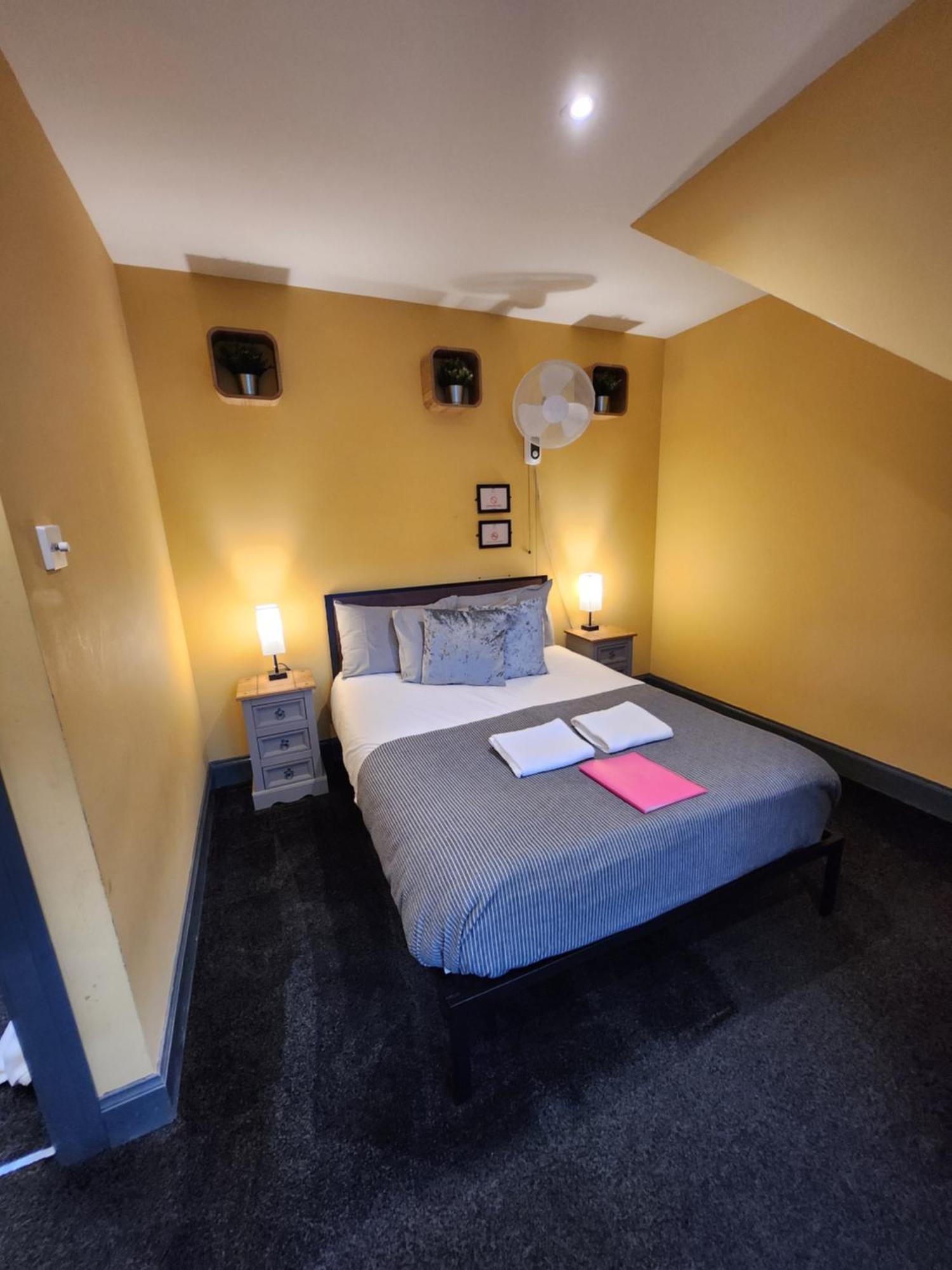 Frederick Douglass - Rooms In The City Edinburg Exteriör bild