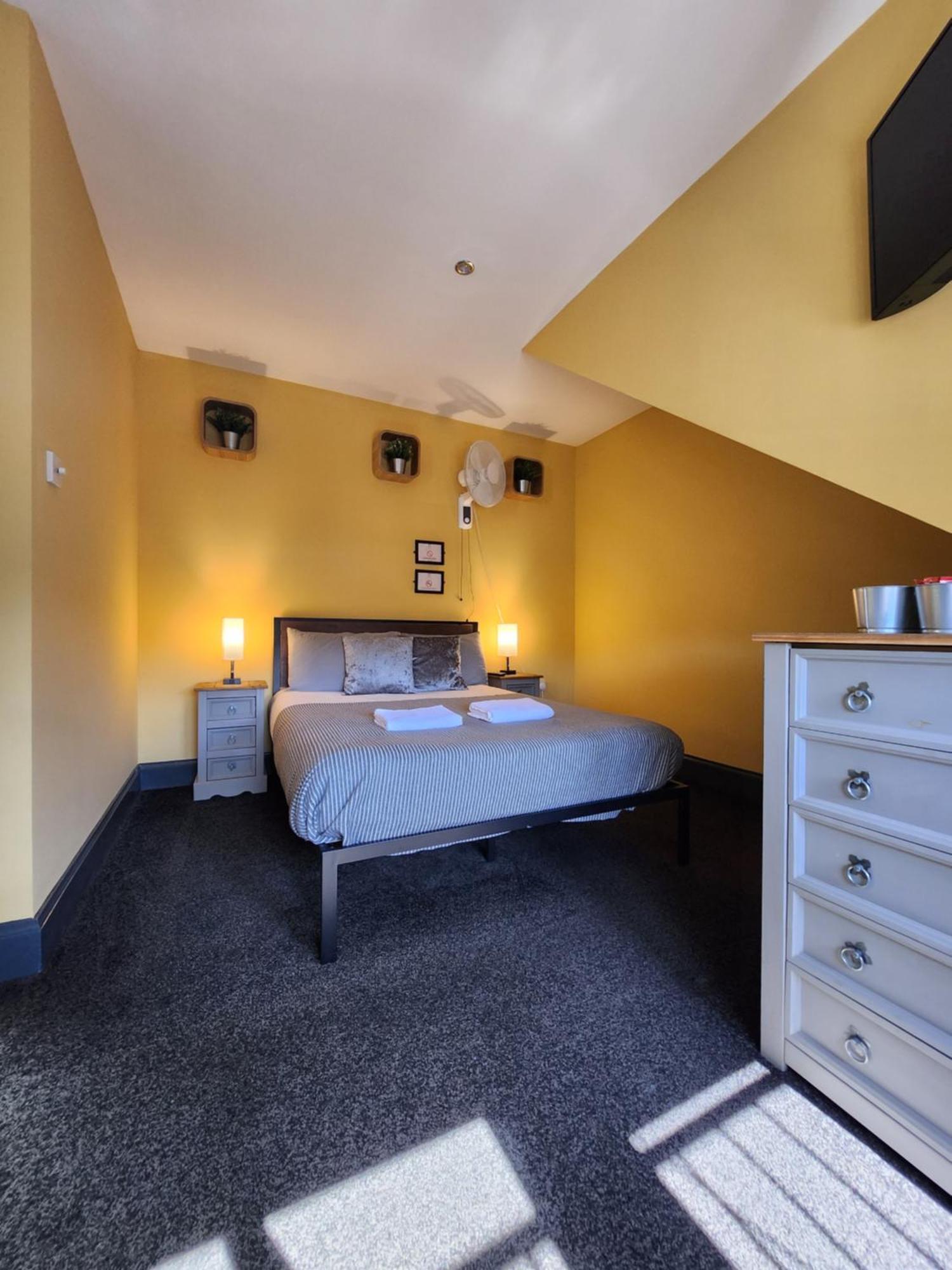 Frederick Douglass - Rooms In The City Edinburg Exteriör bild